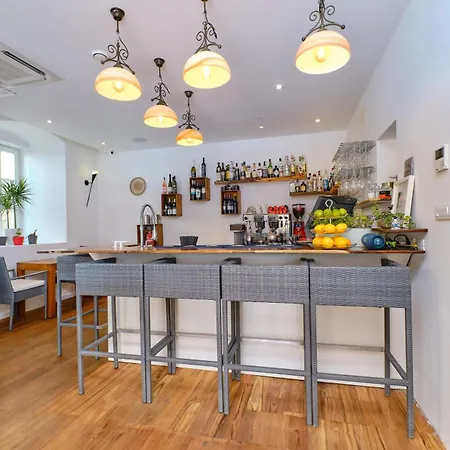 Hotel Dolphin Veli Losinj