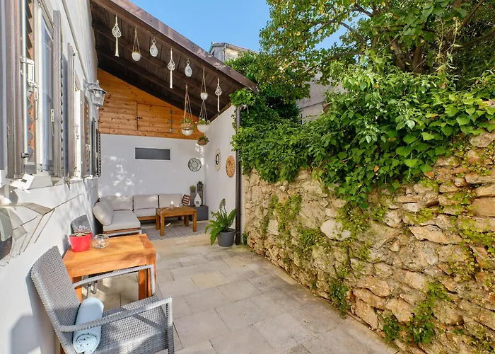 Dolphin فندق Veli Lošinj