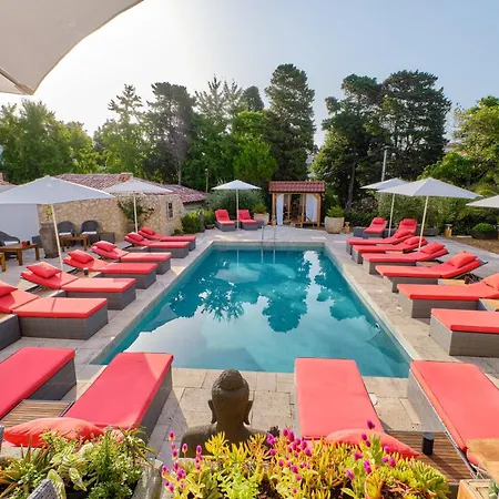 Szálloda Dolphin 4*